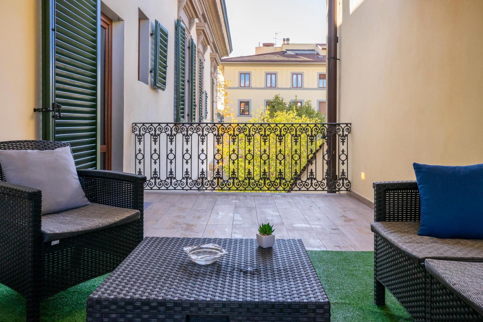 "Le Cure Home" Appartamento Con 2 Camere Matrimoniali, Terrazzo Florenz Exterior foto